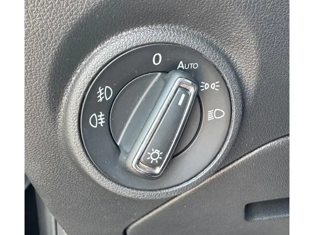 SEAT Leon ST 1.4 EcoTSI FR Connect 2017 Benzine 12