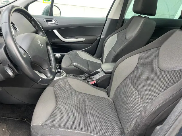 Peugeot 308 SW 1.6 VTi Millesim 200 2012 Benzine 8