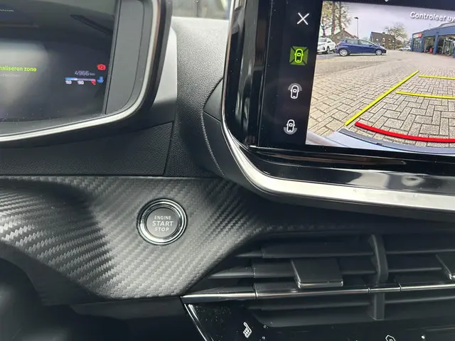 Peugeot 2008 1.2 Turbo 130 PK GT 2024 Benzine 13