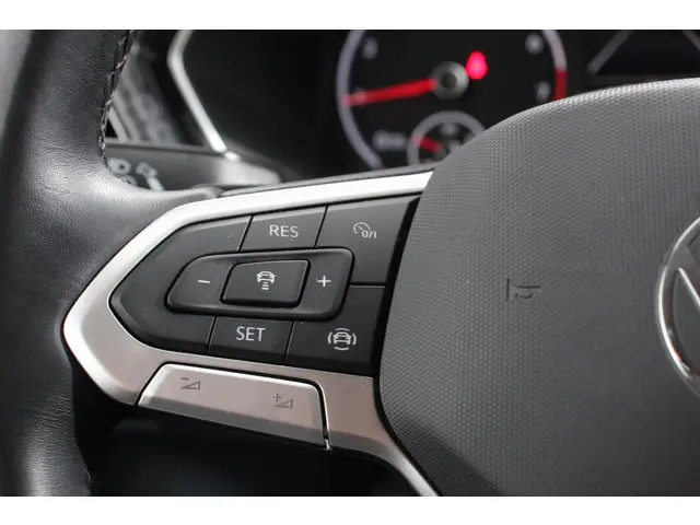 Volkswagen T-Cross 1.5 TSI 150pk DSG Style 2022 Benzine 15