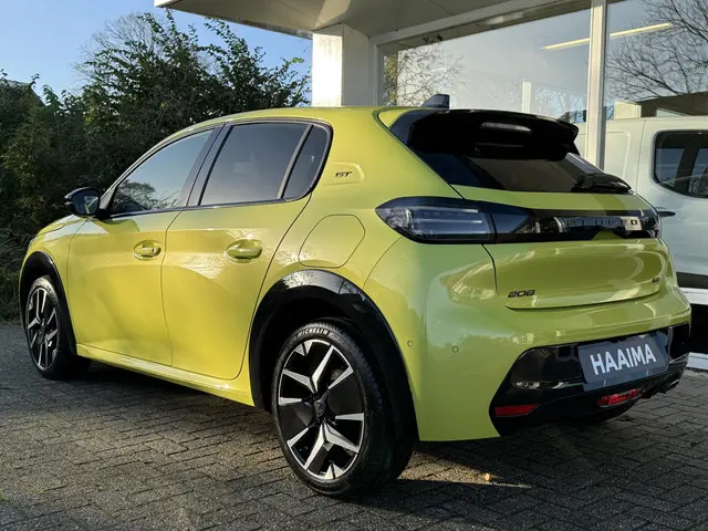 Peugeot 208 1.2 PureTech 100 GT 2024 Benzine 3