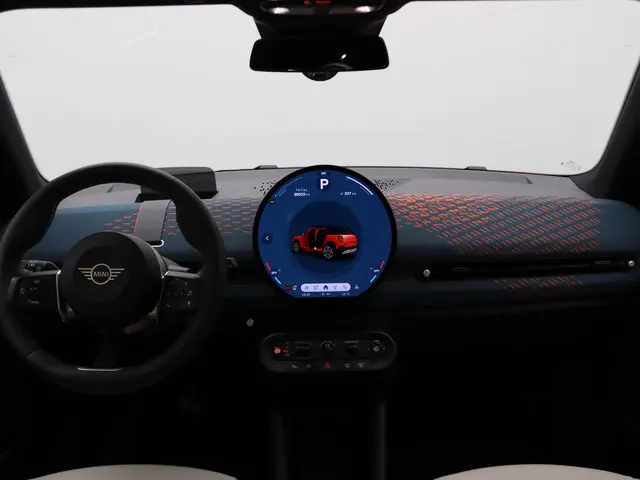 MINI Aceman SE Favoured XL 54.2 kWh 2025 Elektrisch 14