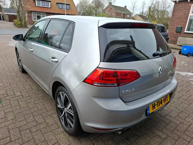 Volkswagen Golf 1.4 TSI Highline 2013 Benzine 5