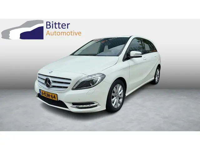 Mercedes-Benz B-Klasse 180 Ambition 2013 Benzine