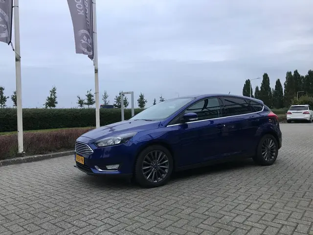 Ford Focus 1.0 Titanium 2018 Benzine 4