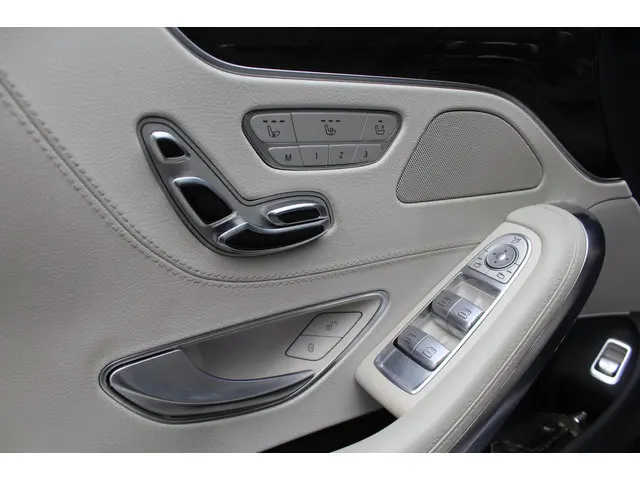 Mercedes-Benz S-Klasse Coupé 500 4Matic 2014 Benzine 35