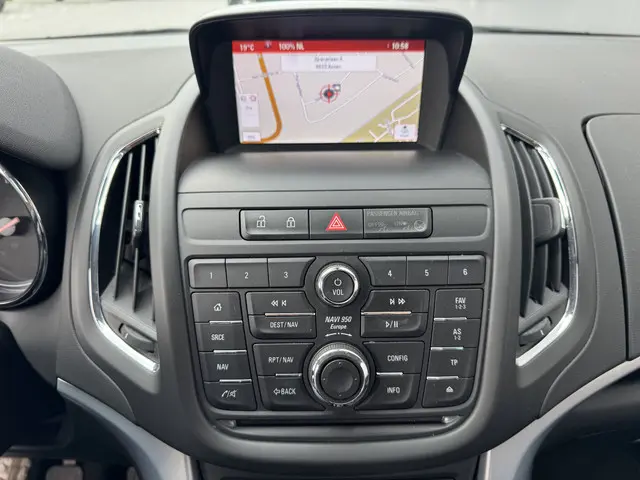 Opel Zafira Tourer 1.4 Design Edition 7p. 2014 Benzine 33