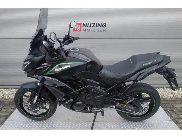 Kawasaki Versys 650 ABS 2017 Benzine 15