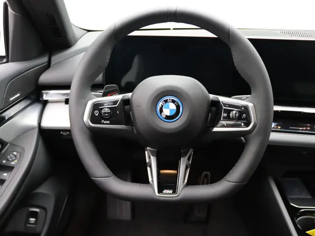 BMW i5 Sedan eDrive40 2025 Elektrisch 7
