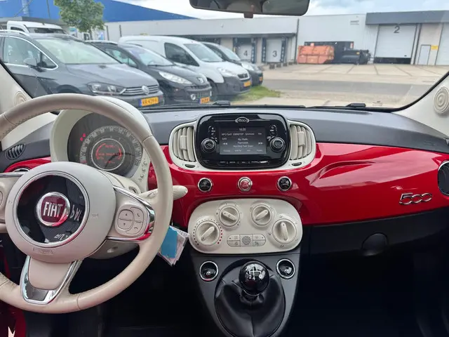 Fiat 500 1.2 Lounge Panorama/Airco/PDC 2018 Benzine 10