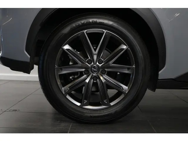 Lexus LBX Relax AWD Advance Pack 2024 Hybride Benzine 5