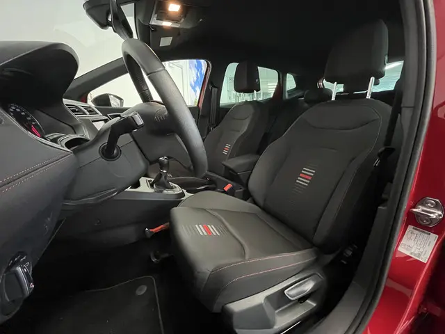 SEAT Ibiza 1.0 TSI FR Intense 2021 Benzine 4