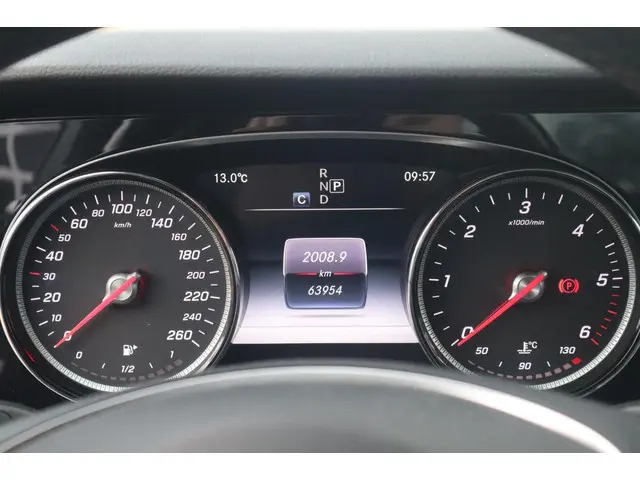 Mercedes-Benz E-Klasse 350 d Ambition 2016 Diesel 14