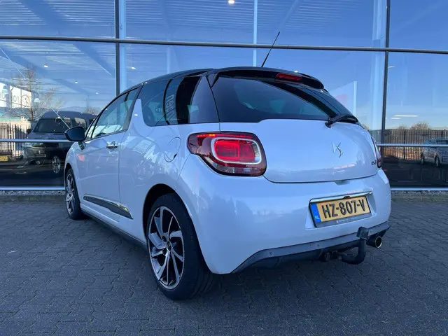 DS DS 3 1.2 PureTech So Chic 2016 Benzine 3