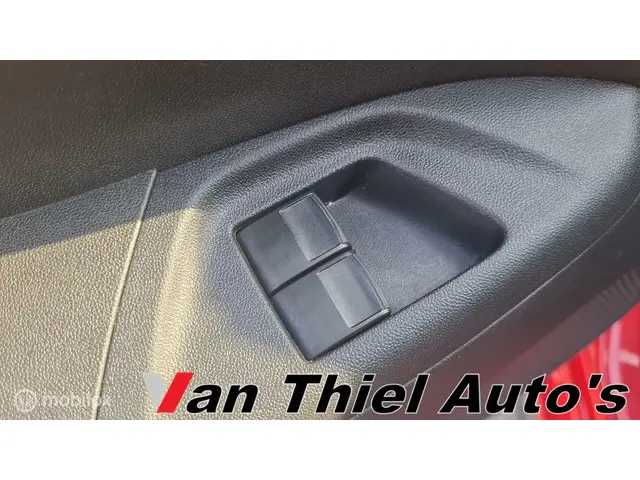 Citroën C1 1.2 PureTech Shine airco 2015 Benzine 20