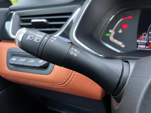 Renault Captur 1.3 TCe 130 Intens 2020 Benzine 28