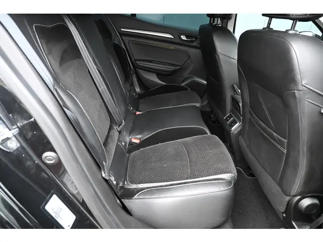 Renault Mégane 1.2 TCe Limited 2018 Benzine 24