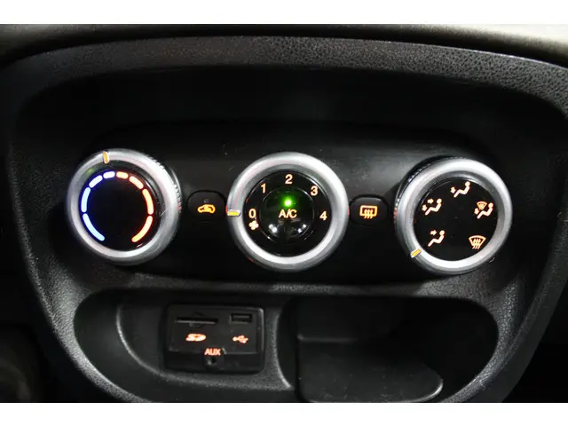 Fiat 500L 1.4-T-Jet Beats Edition Automaat 2014 Benzine 9