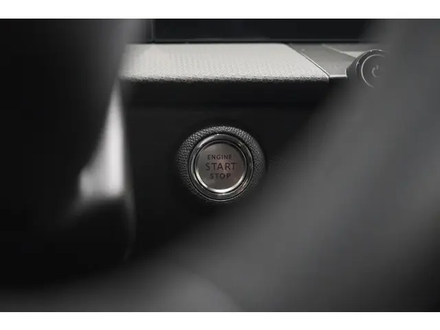 Opel Astra Electric 54 kWh GS Ultimate 2023 Elektrisch 57