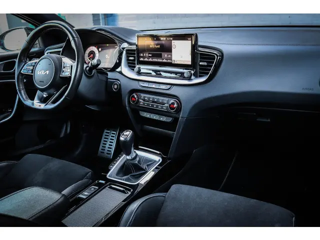Kia ProCeed 1.0 T-GDi GT-Line 2022 Benzine 6