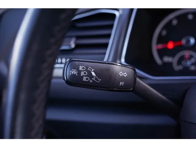 Volkswagen T-Roc 1.0 TSI Style 2018 Benzine 24
