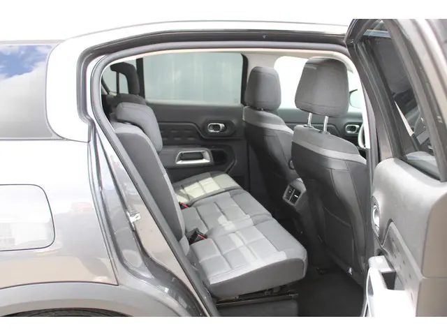 Citroën C5 Aircross 1.2 PureTech Shine 2021 Benzine 11