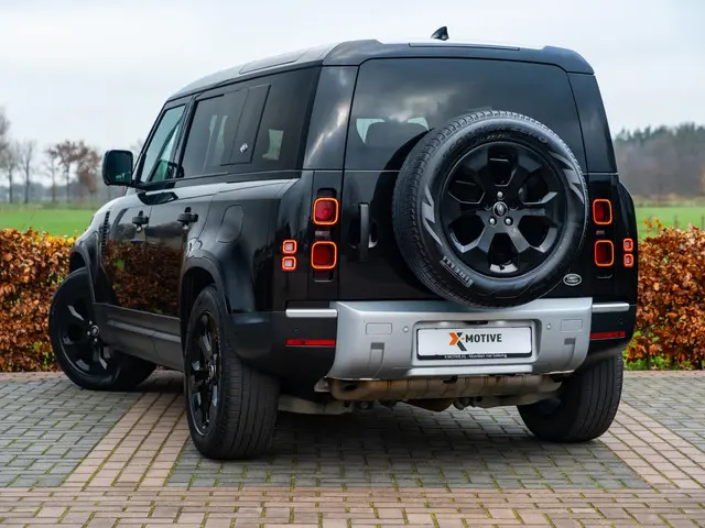 Land Rover Defender 2.0 P400e 110 S 2021 Hybride Benzine 9