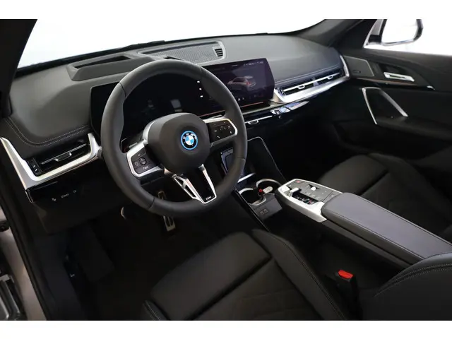 BMW iX1 eDrive20 2025 Elektrisch 7