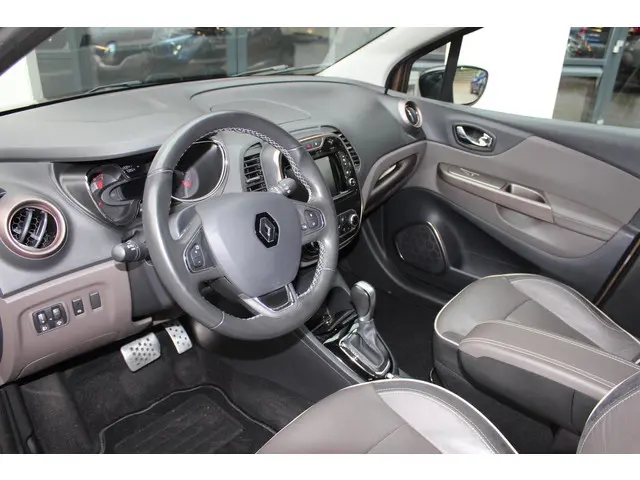Renault Captur 1.2 EDC Barista 120 Automaat 2016 Benzine 3