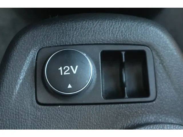 Ford Tourneo Connect Compact 1.0 Titanium 2015 Benzine 29