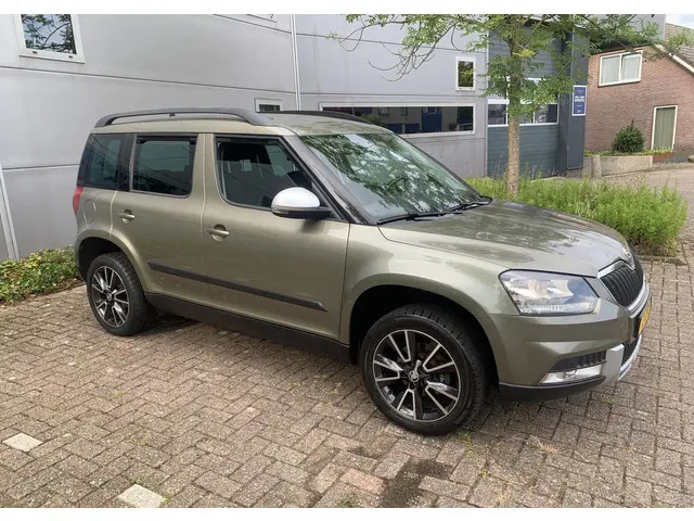 Škoda Yeti Outdoor 1.2 TSI Elegance 2014 Benzine 13