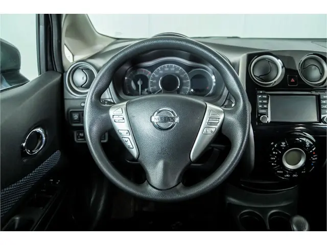 Nissan Note 1.2 Connect Edition 2013 Benzine 8