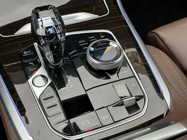 BMW X5 xDrive40i High Executive 7p. 2019 Benzine 28
