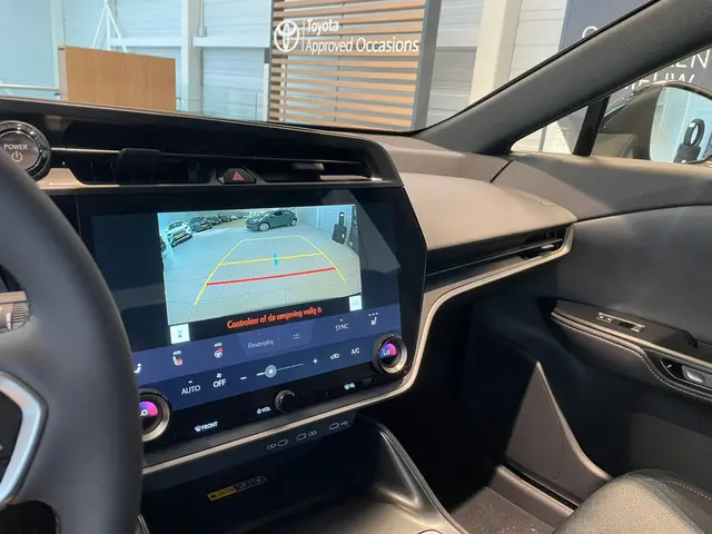 Lexus RZ 300e Business Line 71 kWh 2025 Elektrisch 10