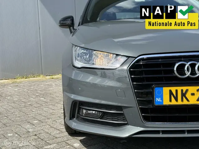 Audi A1 Sportback 2