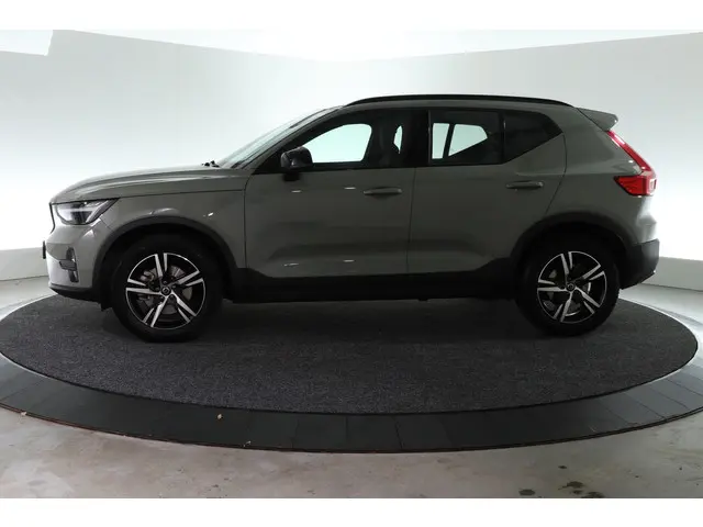 Volvo XC40 2.0 B4 Plus Dark 2024 Hybride Benzine 8