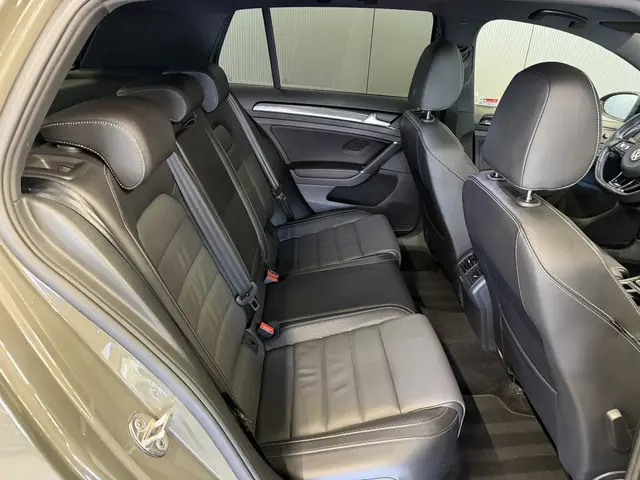 Volkswagen Golf 2.0 TSI 4Motion R 2019 Benzine 20