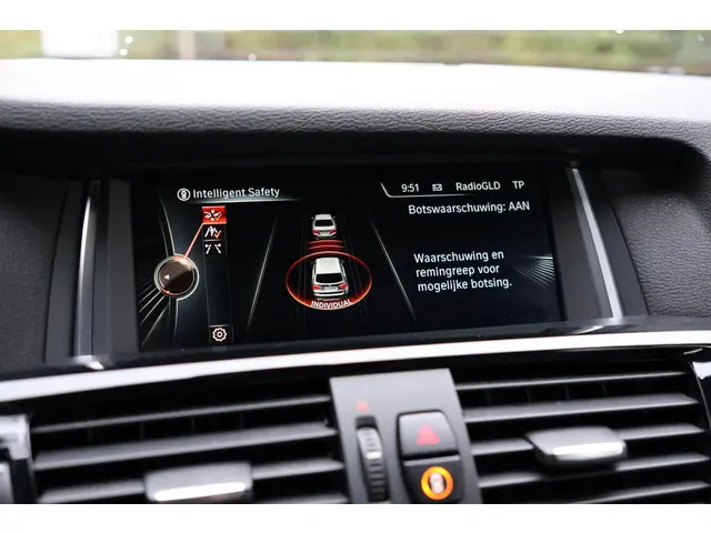 BMW X3 xDrive35i High Executive 2015 Benzine 29