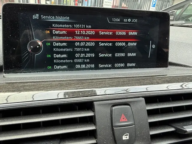 BMW 3 Serie Touring 330i xDrive M Sport 2015 Benzine 26