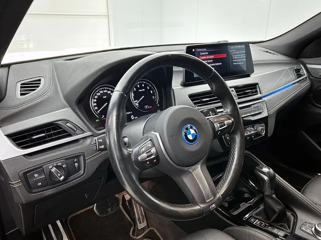 BMW X2 xDrive25e High Executive 2023 Hybride Benzine 29
