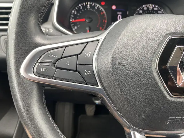 Renault Clio 1.0 TCe Zen 2020 Benzine 18