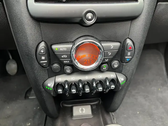 MINI Roadster Mini 1.6 Cooper Chili 2013 Benzine 19