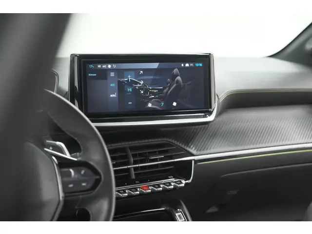 Peugeot 208 Hybrid 136 e-DCS6 GT 2024 Hybride Benzine 51