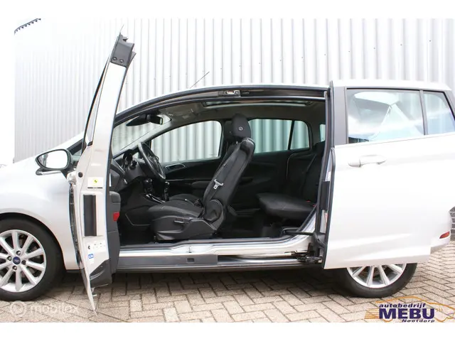 Ford B-MAX - 1.0 EcoBoost 100pk Titanium 2015 Benzine 8