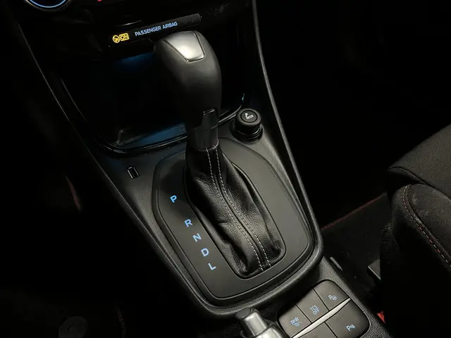 Ford Puma 1.0 EcoBoost Hybrid ST-Line X 2023 Benzine 25