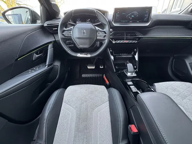 Peugeot e-208 EV GT-Line 350 50 kWh 2020 Elektrisch 33
