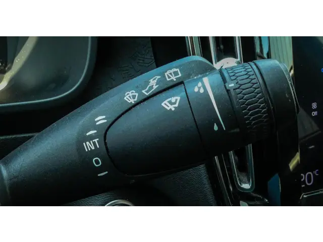 Volvo XC40 2.0 T4 Momentum 2019 Benzine 17