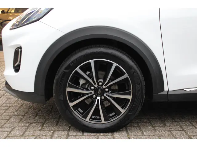 Ford Puma 1.0 EcoBoost Hybrid Titanium 2022 Benzine 17