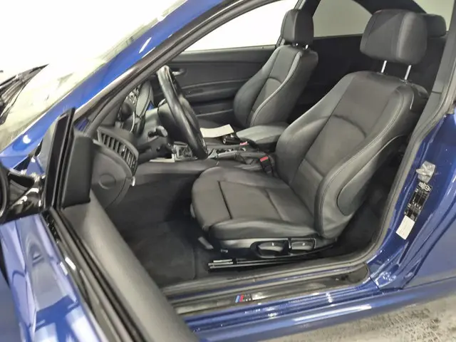 BMW 1 Serie Coupé 120i M Sport Edition 2012 Benzine 15