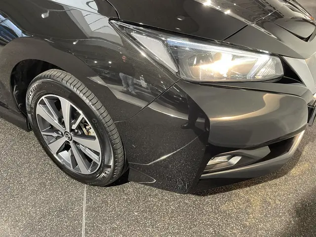 Nissan Leaf Acenta 40 kWh 2020 Elektrisch 24